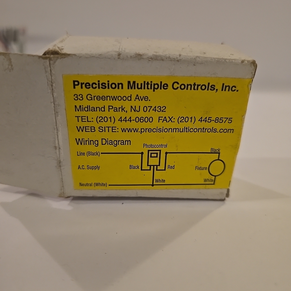 Precision A105 1100VA Ballast 1800 Watt Tungsten 120V AC Pnoto Control